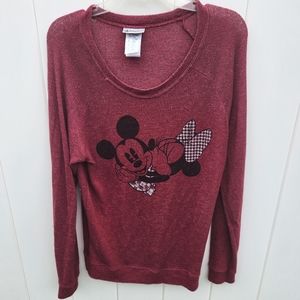 Disney Parks Mickey Minnie Kissing Lightweight Sweater Top Large